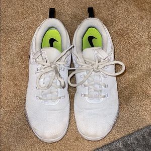 Nike volleyball shoes
